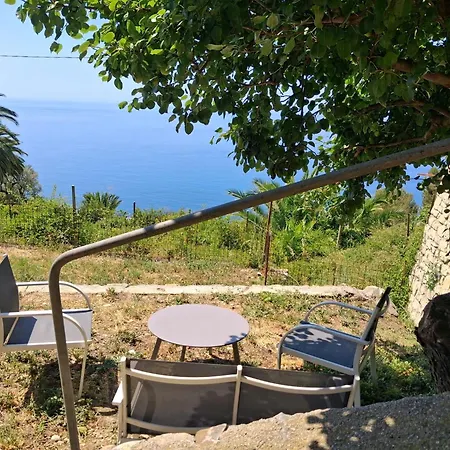 Casa Ulivi E Mare * Вентимилья