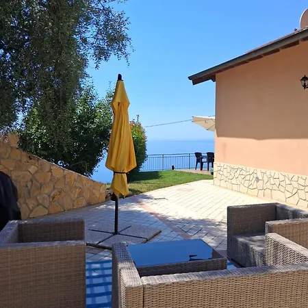 Casa Ulivi E Mare