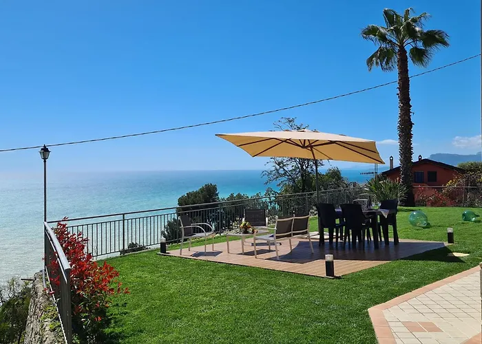 Casa Ulivi E Mare Villa *